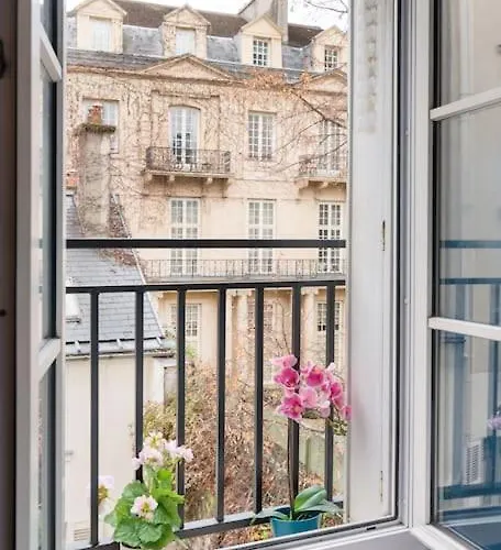 Apartment Marais Place Des Vosges Peaceful Air-conditioned *