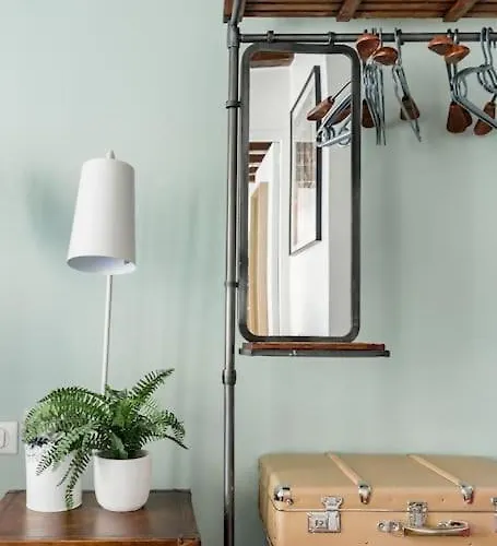 Marais Place Des Vosges Peaceful Air-conditioned Apartment Paris